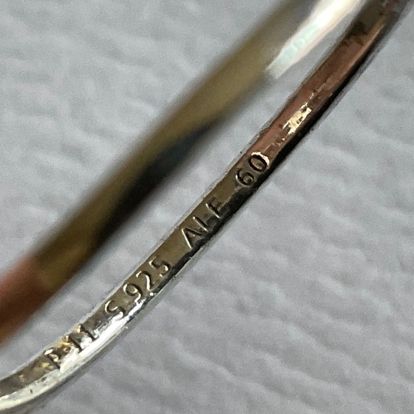 Pandora wishbone tiara ring - 7.5 size - Picture 6 of 8